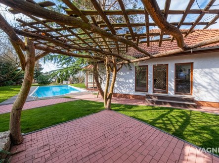 Prodej domu/vily, 368 m²