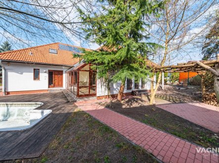 Prodej domu/vily, 368 m²