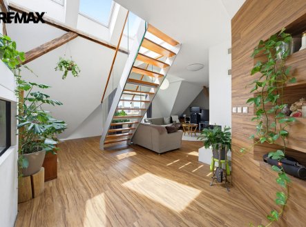 Prodej bytu, 3+1, 181 m²