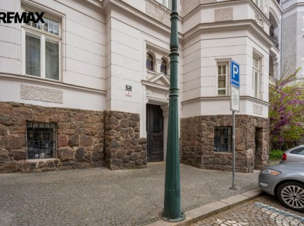 Prodej obchodní prostory, 87 m²