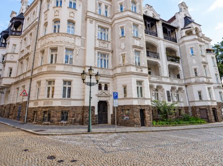 Prodej obchodní prostory, 87 m²