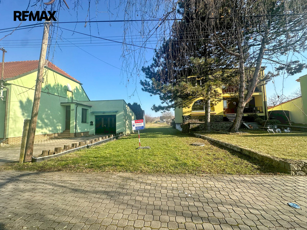 img-0102.jpg