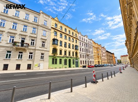 Pronájem bytu, 3+kk, 82 m²