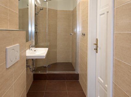 Pronájem bytu, 1+kk, 38 m²