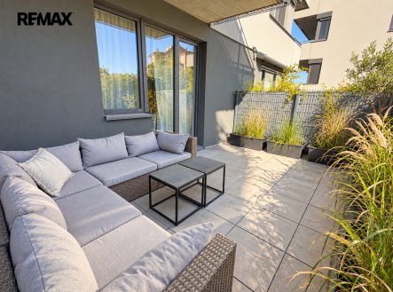 Pronájem bytu, 1+kk, 31 m²