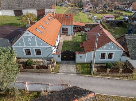 Prodej hotel, 208 m² obrázek
