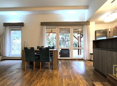 Pronájem bytu, 3+kk, 97 m²