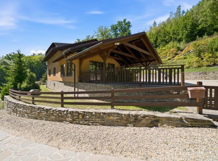 Prodej komerčního objektu, jiný, 5 622 m²