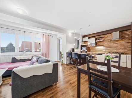 Prodej bytu, 3+kk, 80,6 m²