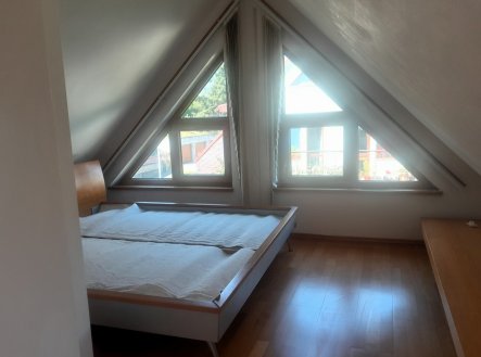 Pronájem bytu, 3+1, 85 m²