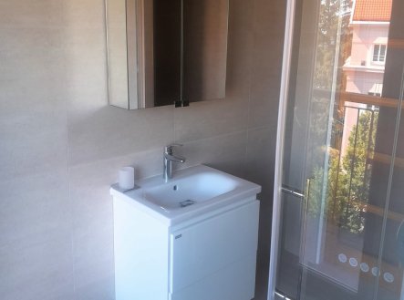 Pronájem bytu, 2+1, 83 m²
