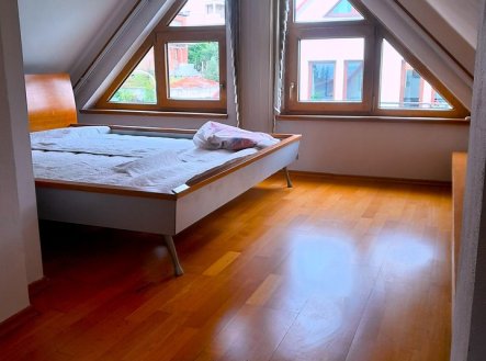 Pronájem bytu, 2+1, 83 m²