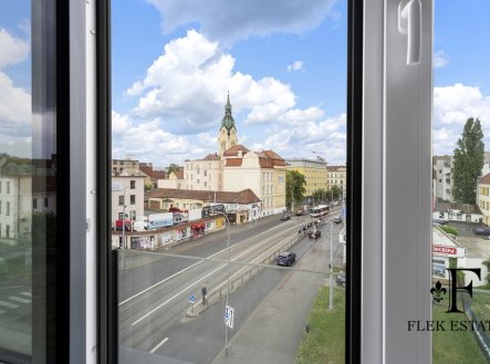 Prodej bytu, 4+kk, 138 m²
