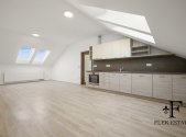 Pronájem bytu, 2+kk, 84 m²
