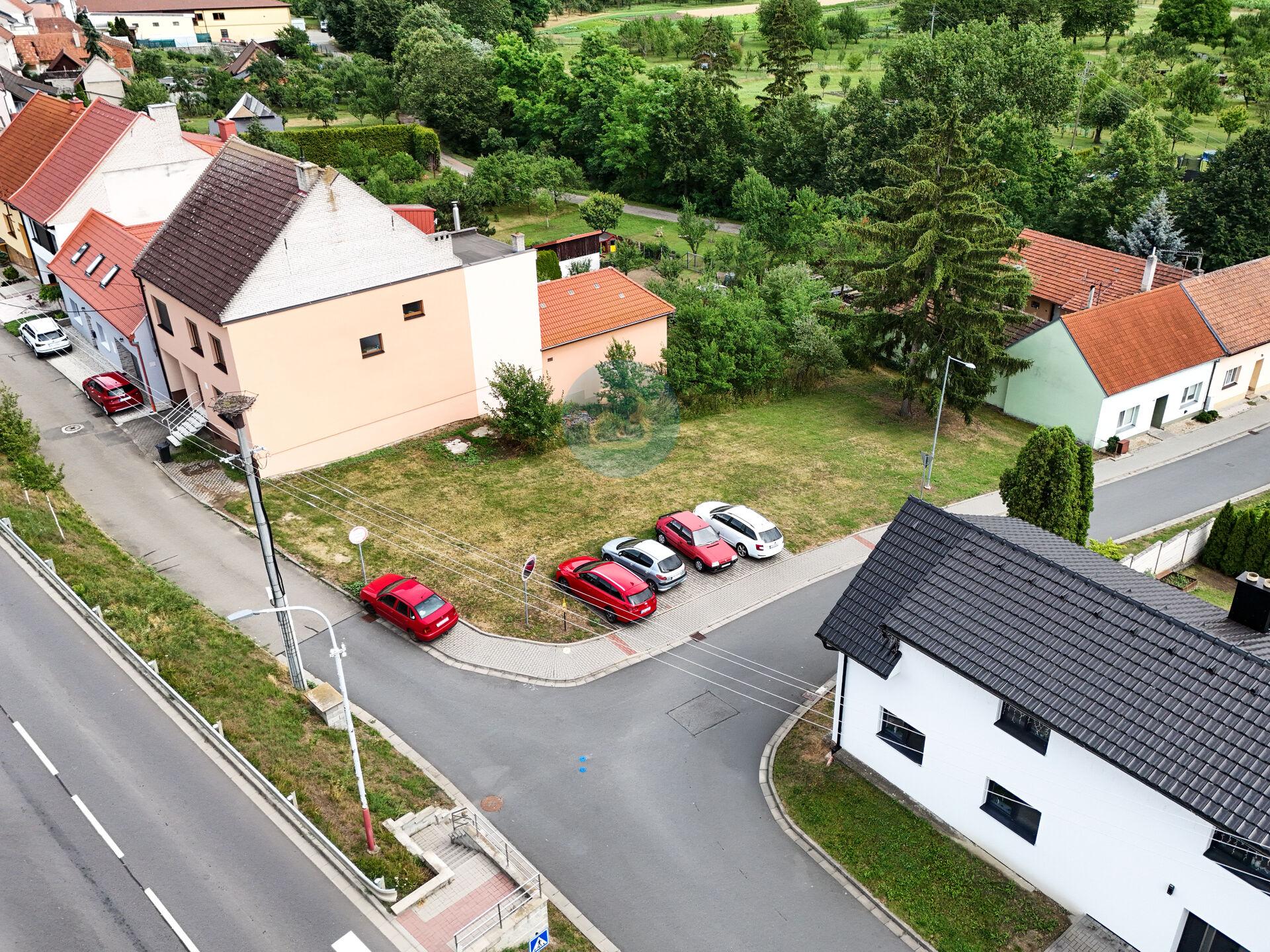 Prodej stavebního pozemku 558 m² – Dolní Němčí