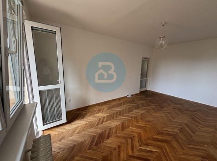Pronájem bytu, 2+1, 56 m²