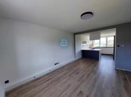 Pronájem bytu, 3+kk, 87 m²