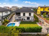 Prodej domu/vily, 300 m²