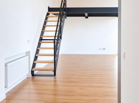 Pronájem bytu, 1+kk, 42 m²