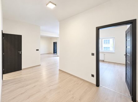 Pronájem bytu, 3+kk, 87 m²