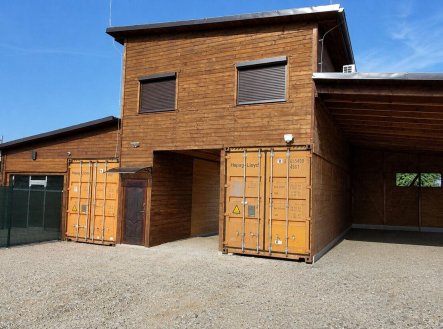 Prodej obchodní prostory, 130 m²