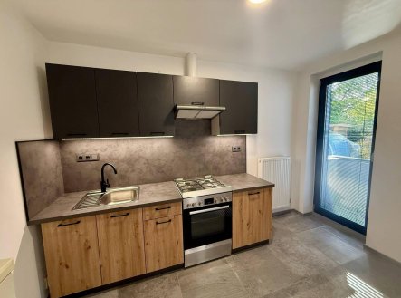 Pronájem bytu, 2+1, 67 m²