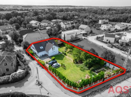 Pronájem domu/vily, 230 m²