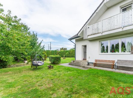 Pronájem domu/vily, 230 m²