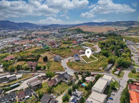Prodej pozemku pro bydlení, 810 m²