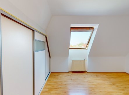 Pronájem bytu, 3+kk, 74 m²