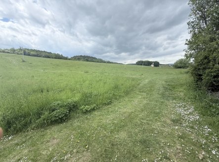Prodej pozemku pro bydlení, 3 700 m²