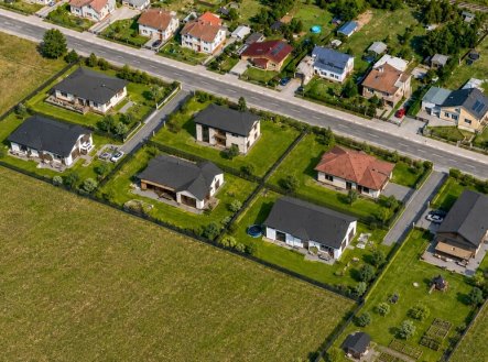 Prodej pozemku pro bydlení, 1 102 m²