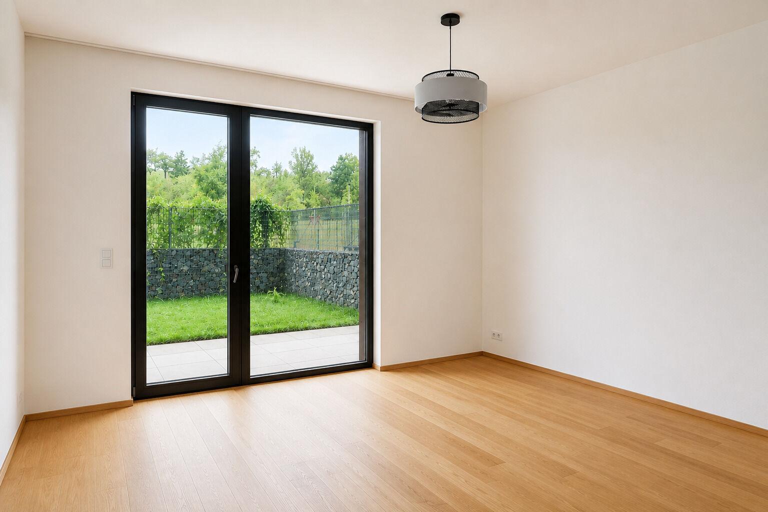 Prodej bytu 2+kk s terasou a předzahrádkou 93,26 m², parkování a sklep v ceně, Praha 9 – Jarov