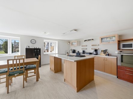 Prodej domu/vily, 216 m²