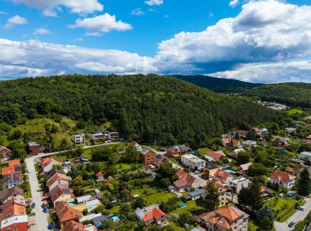 DJI_20250722114632_0333_D | Prodej - pozemek pro bydlení, 1 276 m²