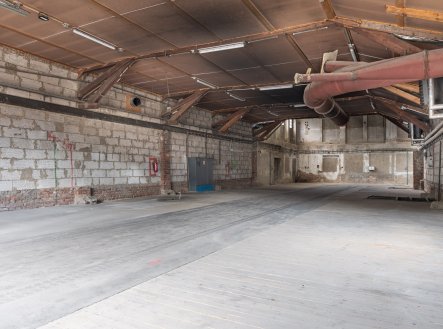 Pronájem komerčního objektu, výroba, 668 m²