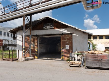 Pronájem komerčního objektu, výroba, 668 m²