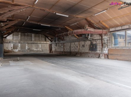 Pronájem komerčního objektu, výroba, 668 m²