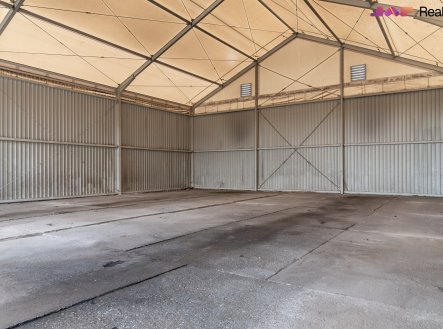 Pronájem komerčního objektu, sklad, 171 m²