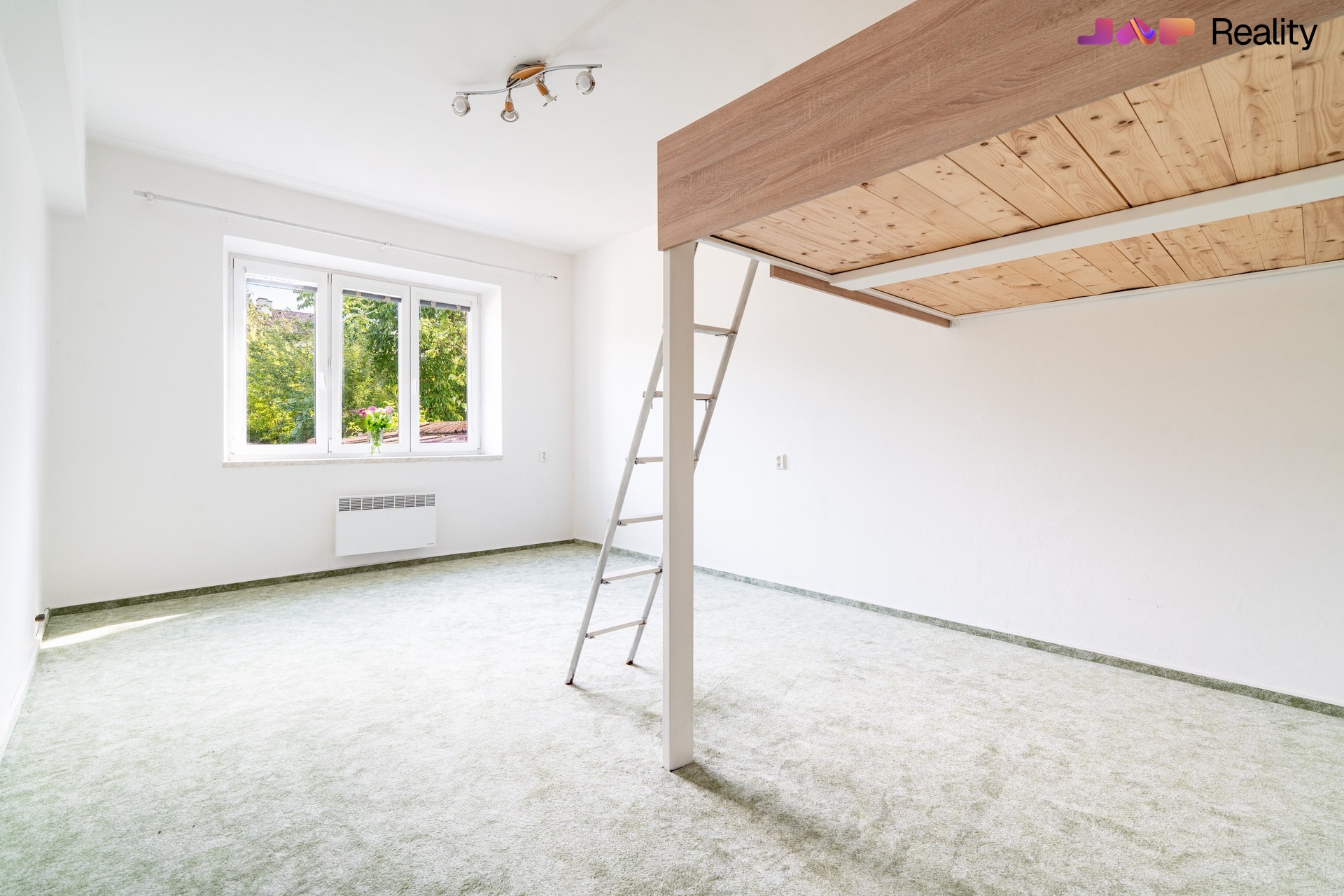 PPD04428-HDR