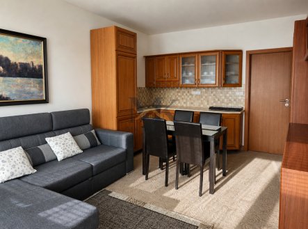 Pronájem bytu, 1+kk, 27 m²