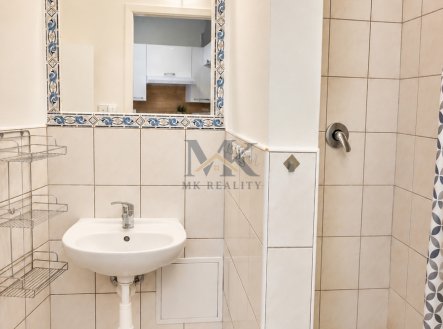 Pronájem bytu, 2+kk, 35 m²