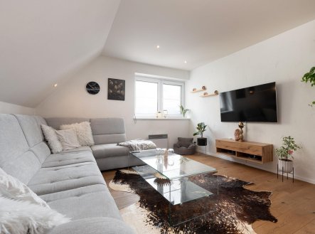 Prodej bytu, 3+1, 95 m²