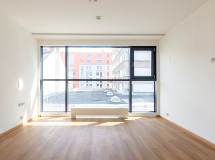 Pronájem bytu, 1+kk, 35 m²