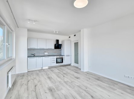 Pronájem bytu, 3+kk, 62 m²