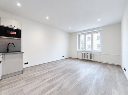 Pronájem bytu, 2+kk, 50 m²