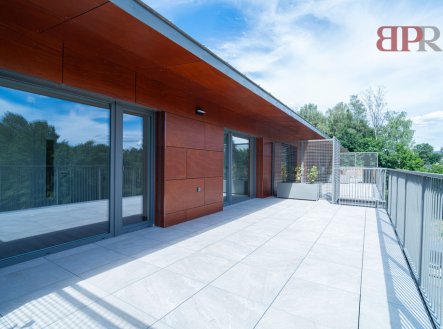 Pronájem bytu, 2+kk, 83 m²