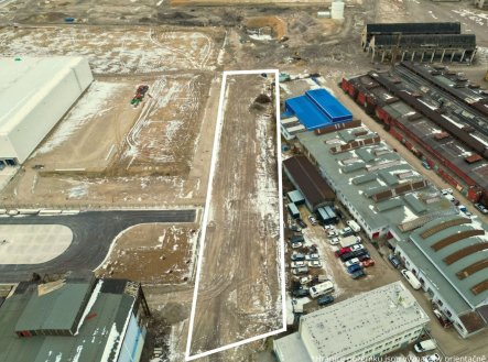 Prodej pozemku pro komerční výstavbu, 4 863 m²