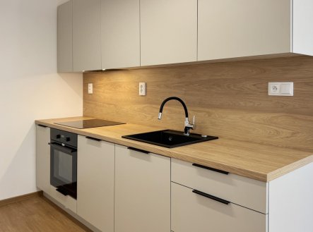 Pronájem bytu, 1+kk, 36 m²