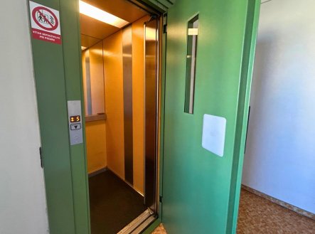 Pronájem bytu, 2+kk, 40 m²